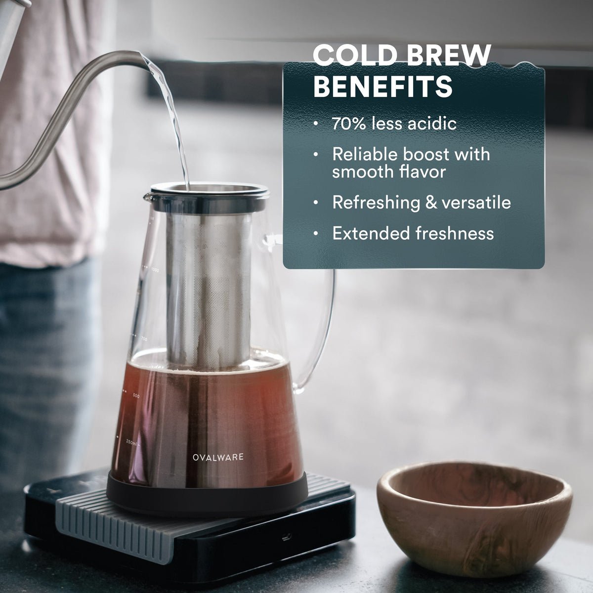 Ovalware glass cold brew coffee maker with stainless steel filter, view 5